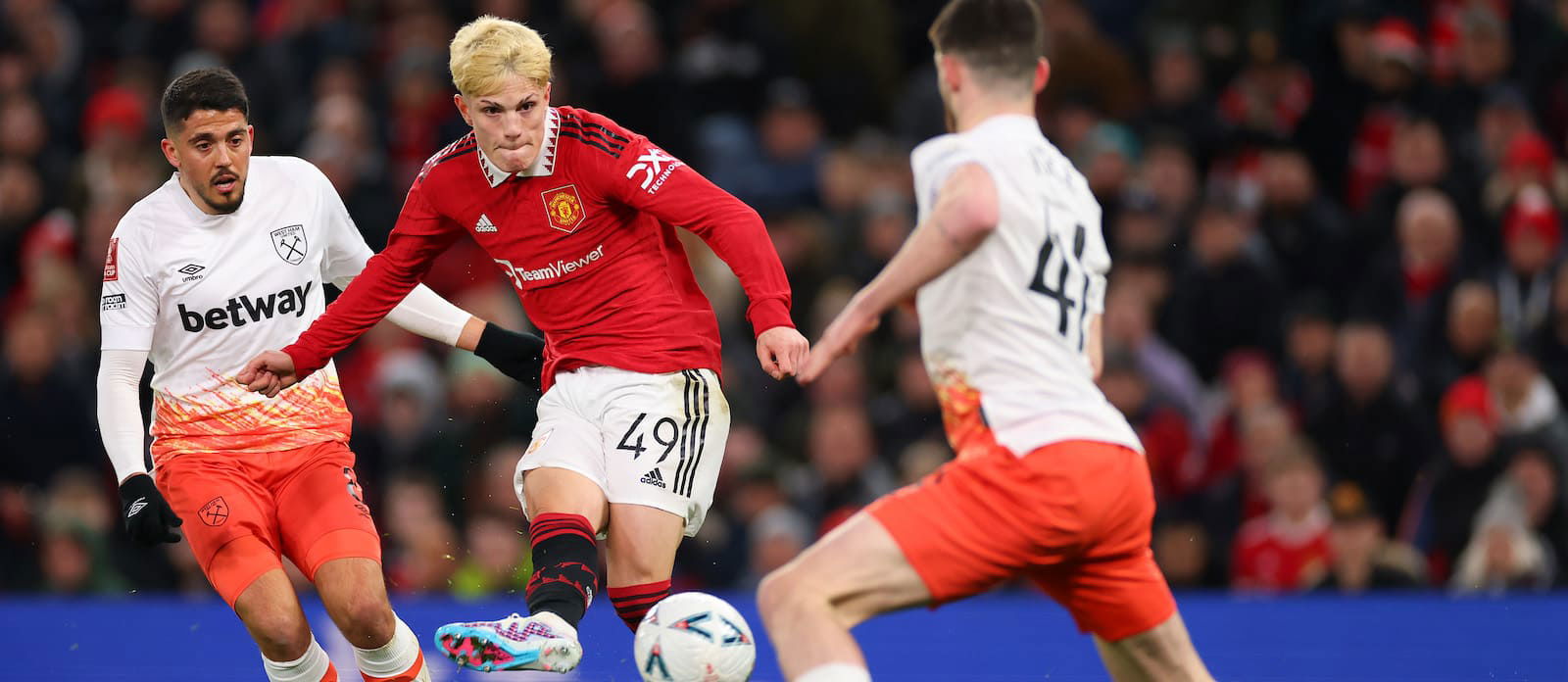 Manchester United Prove They Are The New Mentality Monsters Against 