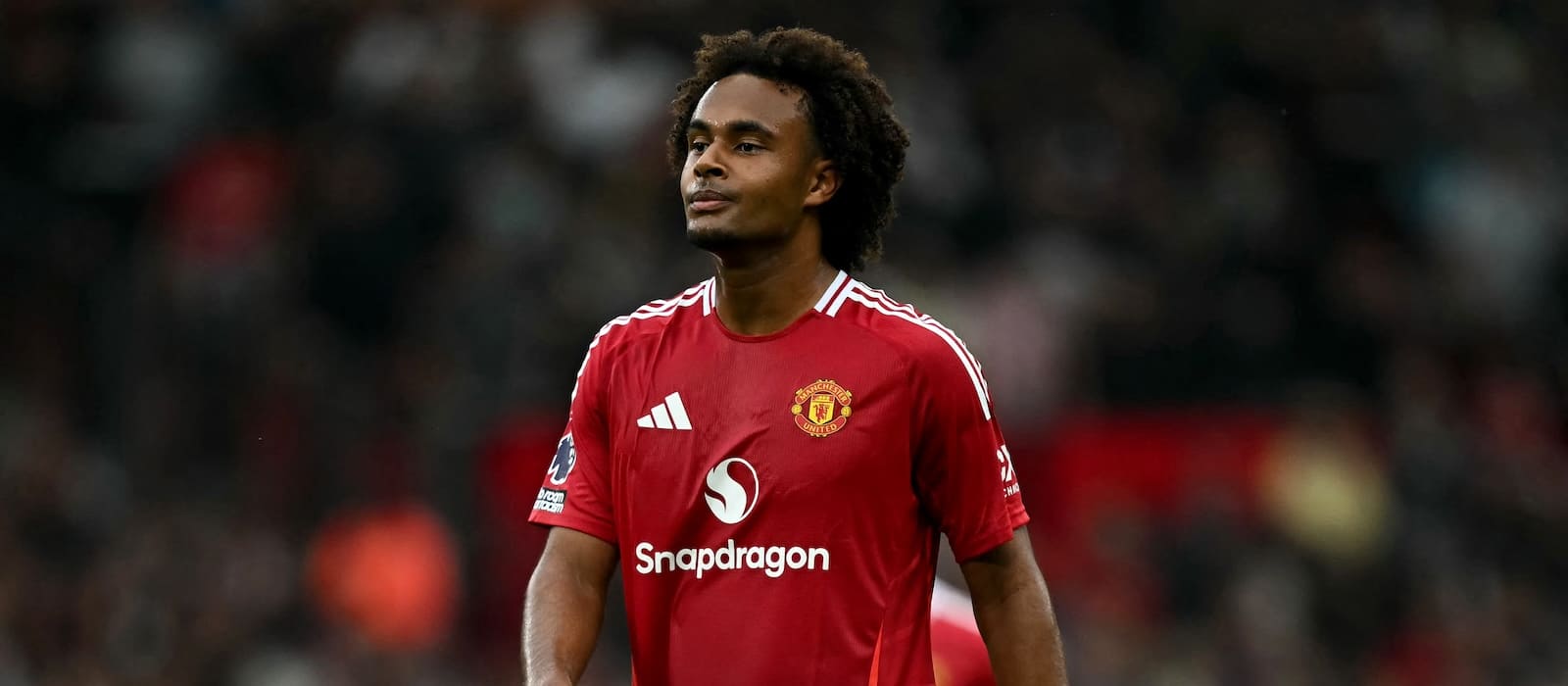 Joshua Zirkzee thanks Manchester United fans for standing by him despite poor start to the season – Man United News And Transfer News