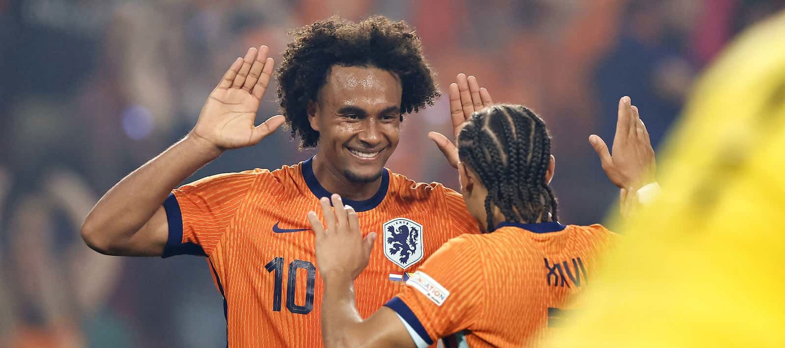 Excellent Joshua Zirkzee leads the Netherlands to victory