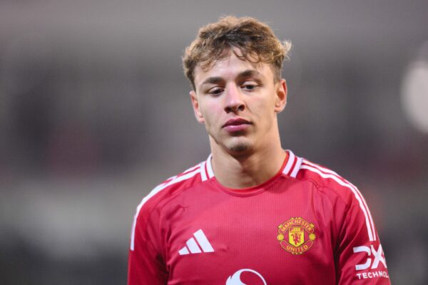 JJ Gabriel awm lo mah se Man Utd U21-in Brentford hnehin an record ṭha an vawng nung zel