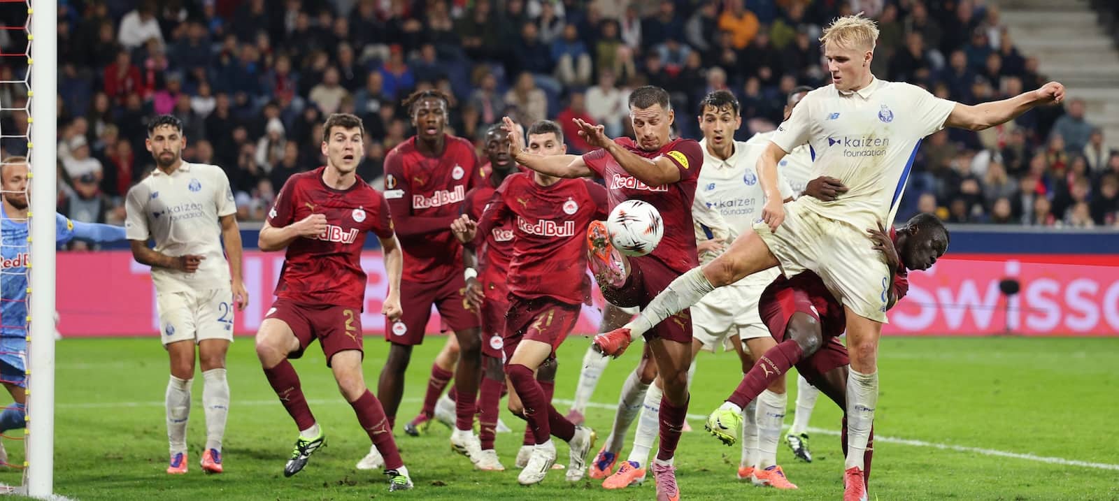 Victor Froholdt: Comment Man United prévoit de battre ses rivaux pour signer le joyau de Porto – Man United News And Transfer News