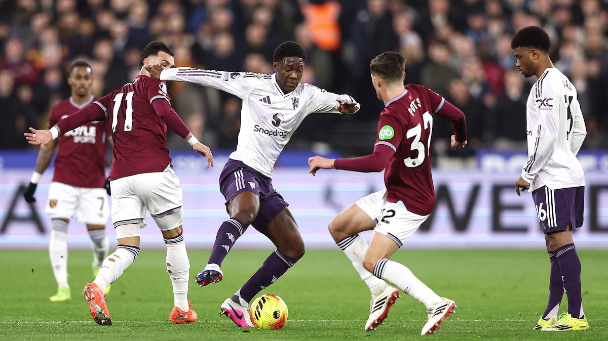 Strong Kobbie Mainoo display helps Man United salvage a point in draw with West  Ham - Man United News And Transfer News | The Peoples Person