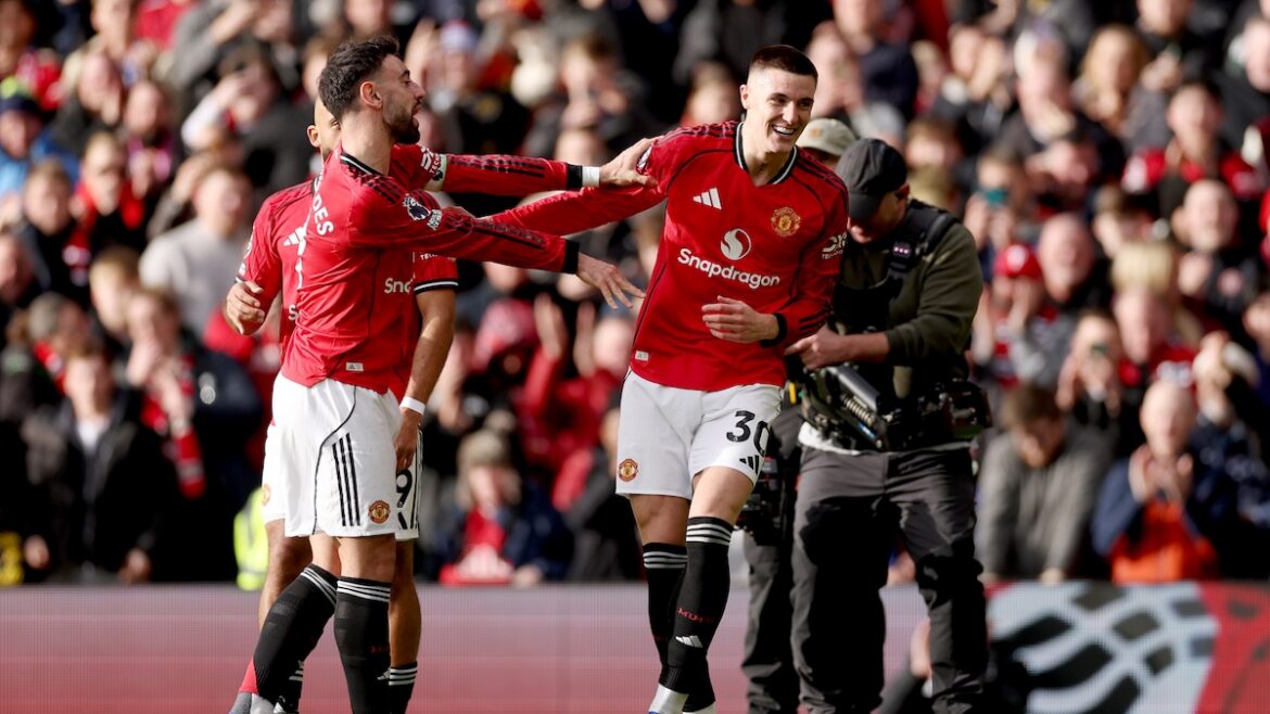 Picture of Bruno Fernandes and Benjamin Sesko