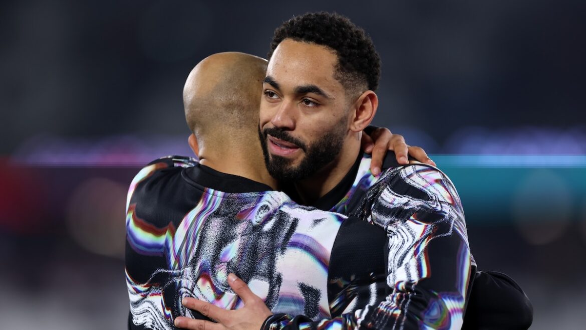 Picture of Cunha and Mbeumo