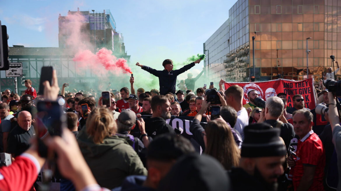 Picture of Fan protest at Manchester derby
