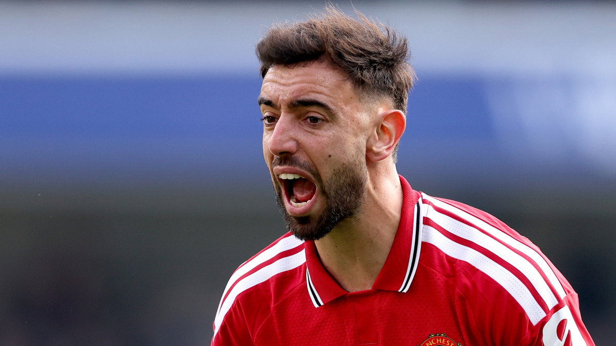 0 shots on target, 30 times lost possession: United star had a nightmare outing in 2-0 Chelsea defeat